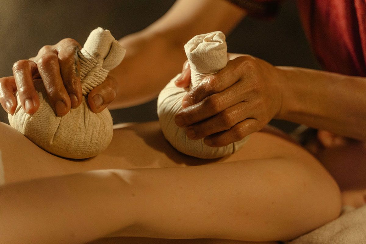 masaje pindas thai herbal massage